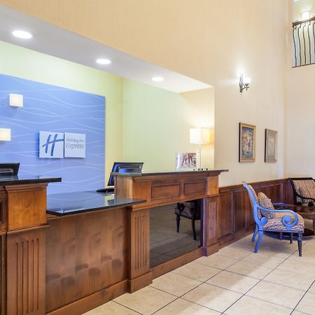 Holiday Inn Express Hotel & Suites Clarksville Extérieur photo