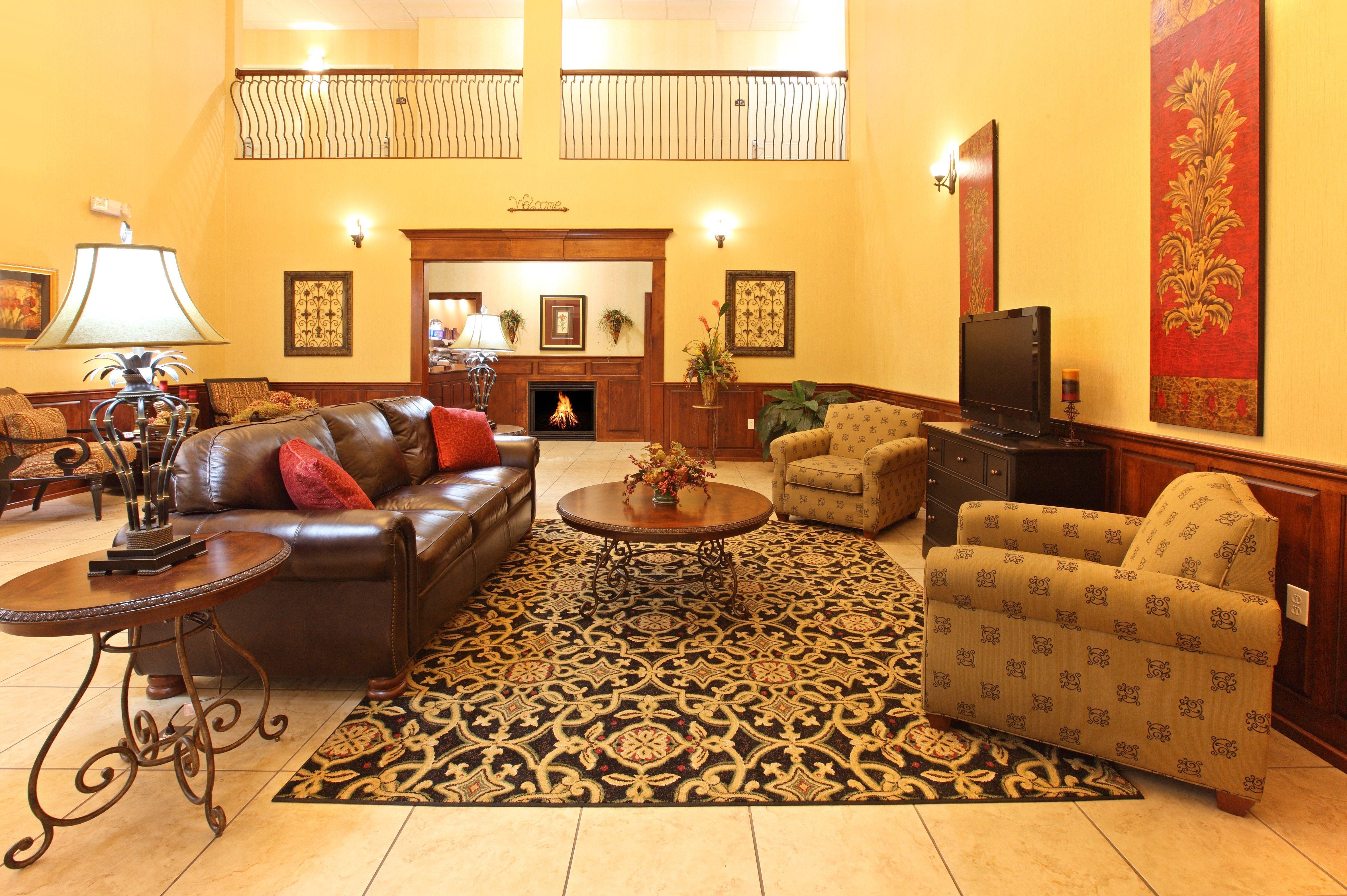 Holiday Inn Express Hotel & Suites Clarksville Extérieur photo