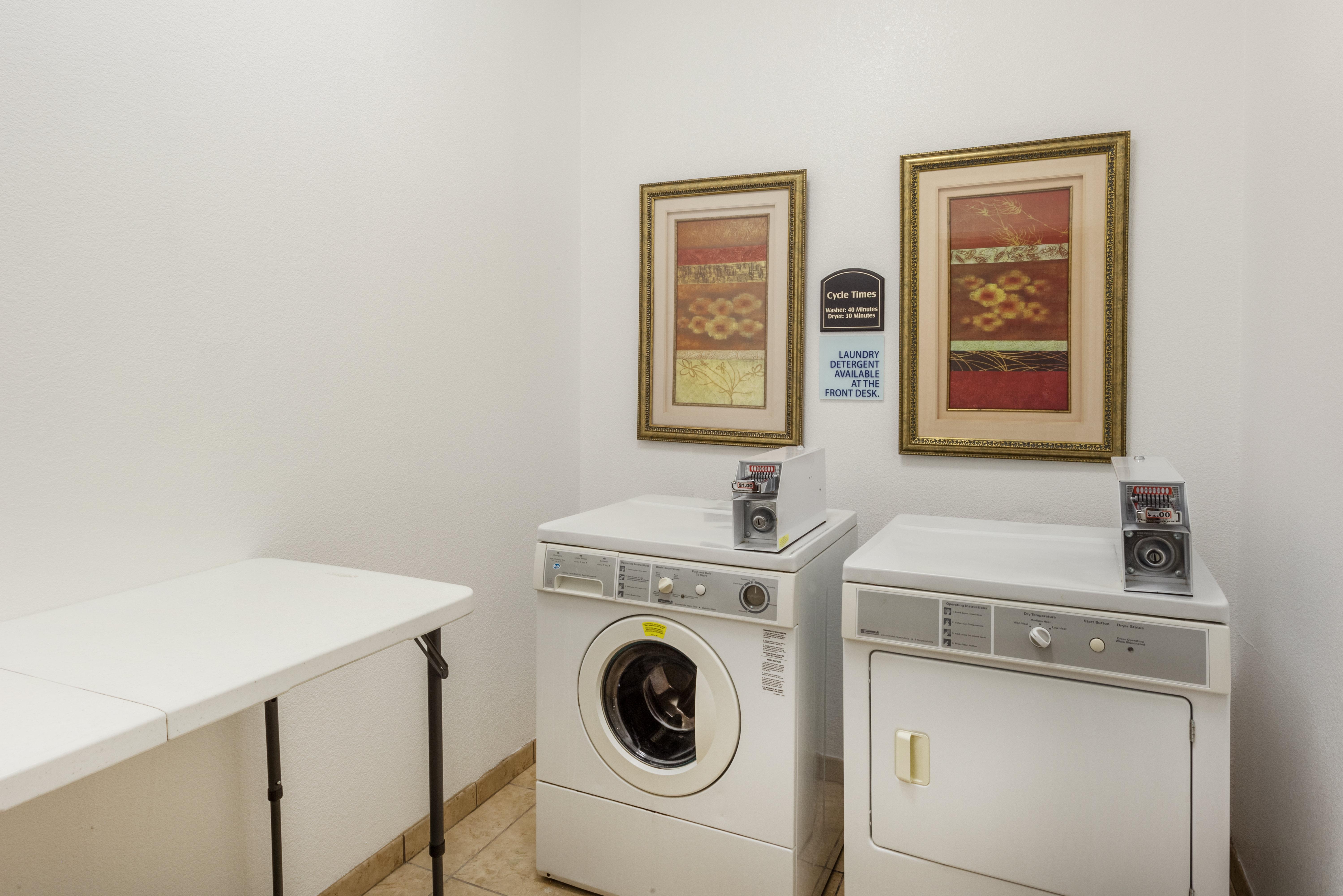 Holiday Inn Express Hotel & Suites Clarksville Extérieur photo
