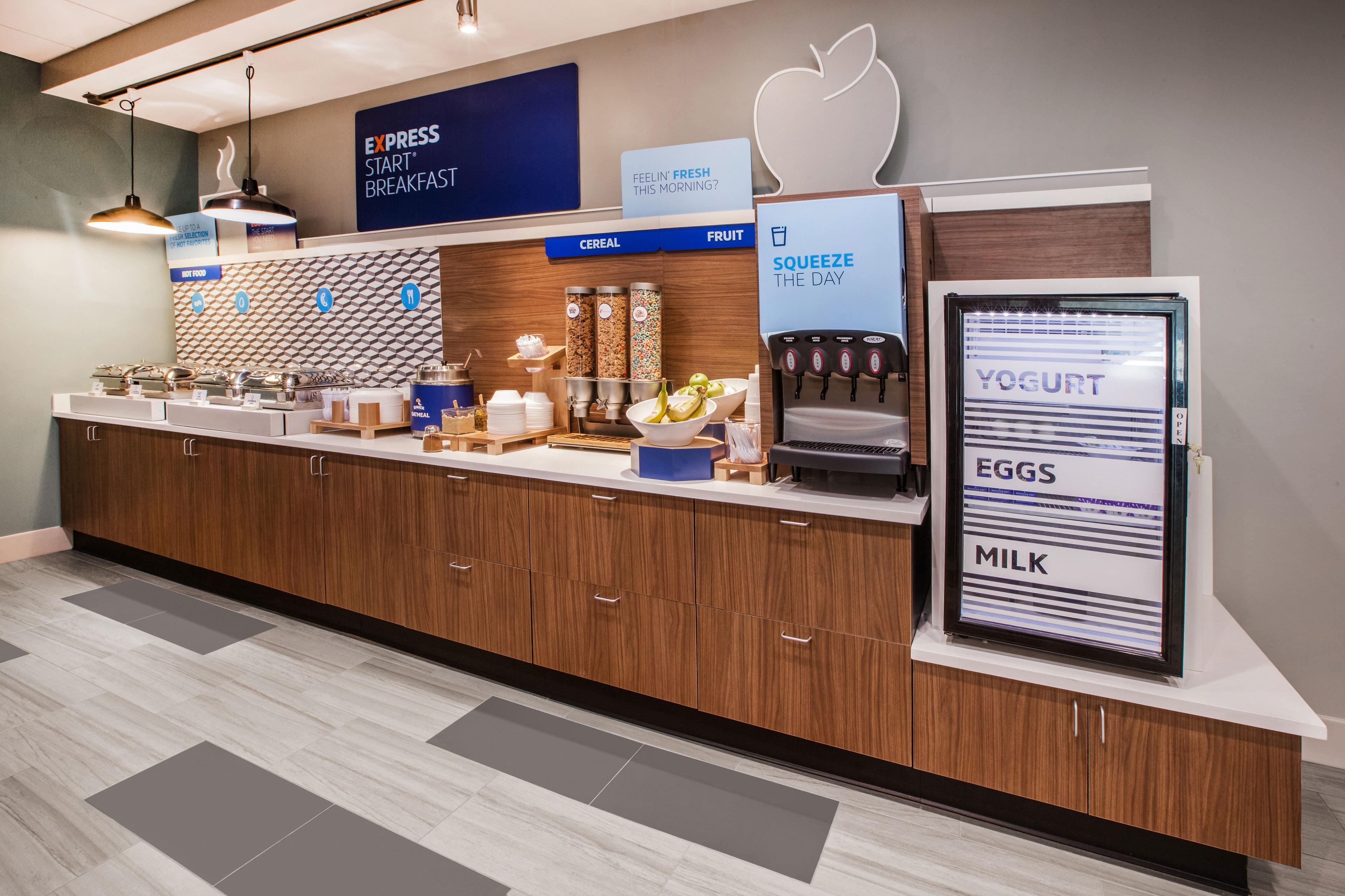 Holiday Inn Express Hotel & Suites Clarksville Extérieur photo