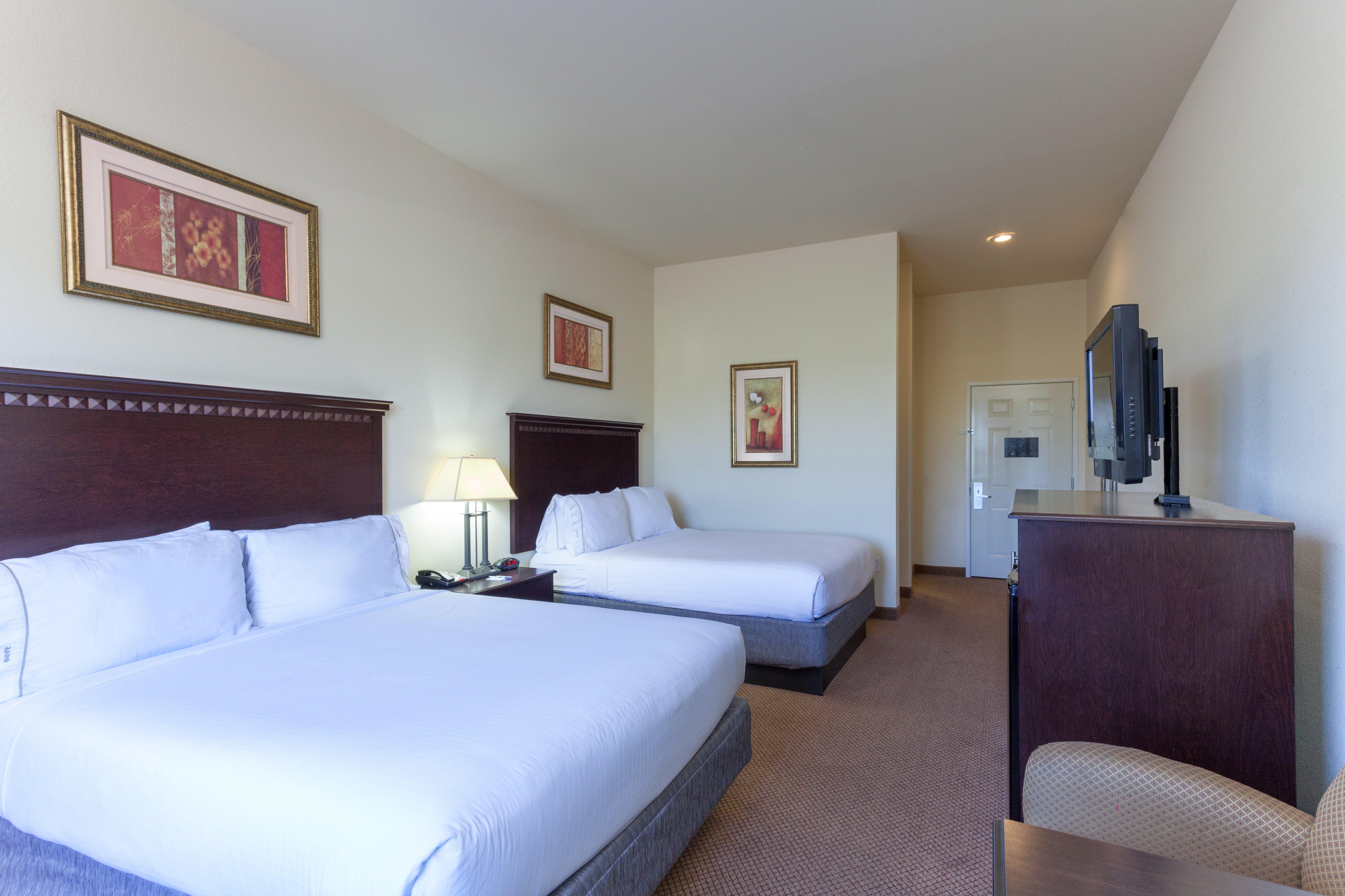Holiday Inn Express Hotel & Suites Clarksville Extérieur photo