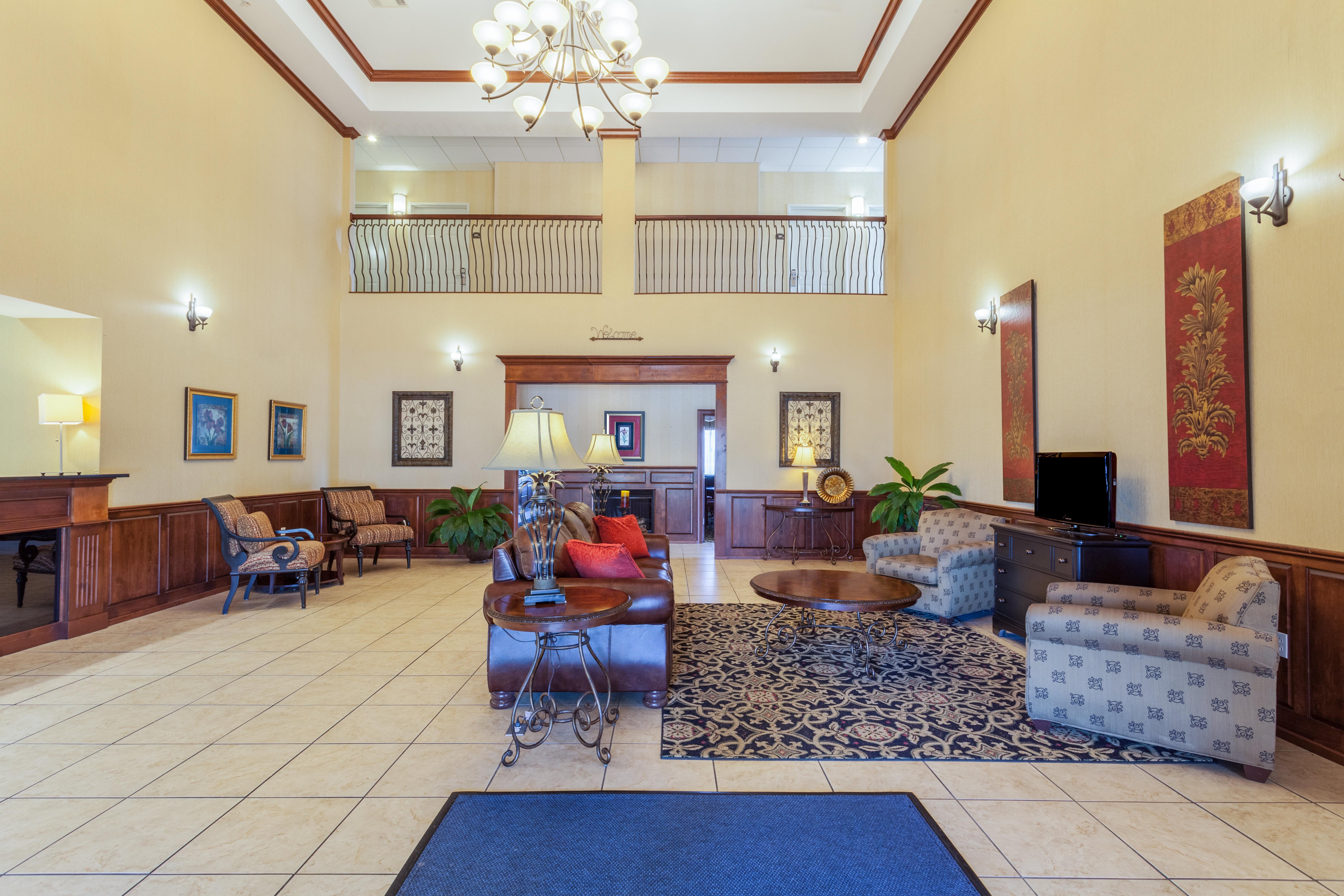 Holiday Inn Express Hotel & Suites Clarksville Extérieur photo
